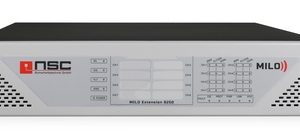S21825-03 - NSC MILO8250E+ controlador de expansão / amplificador de potência multicanal, EN 54-16